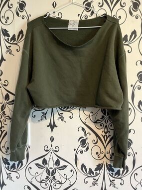 aerie Cropped Crewneck Sweatshirt in Olive
